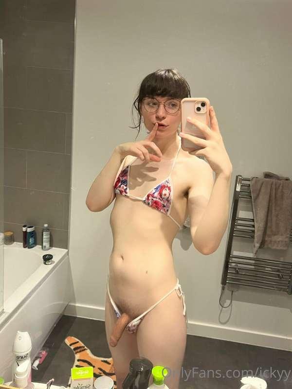ickyy image #1