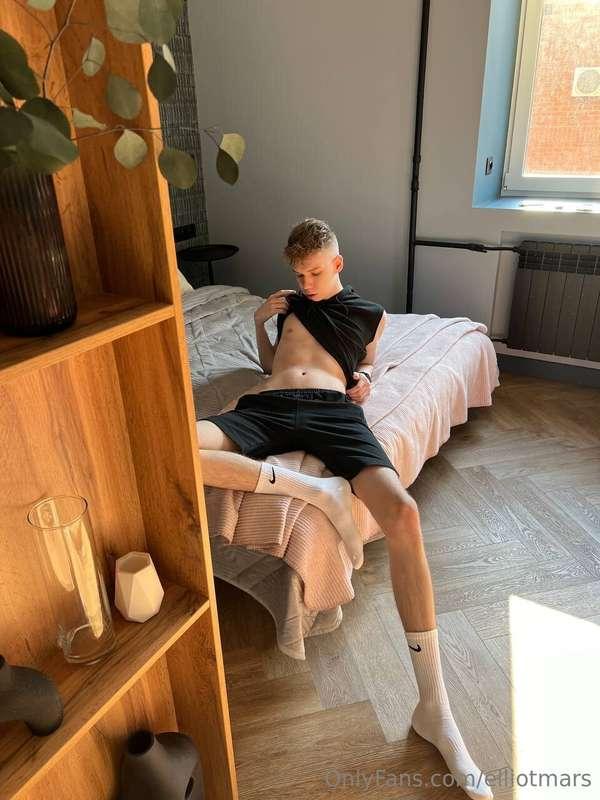 elliotmars main image