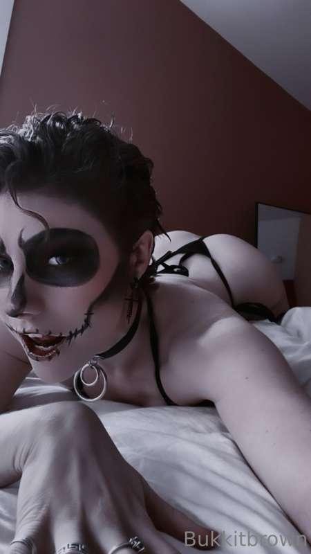 Can i rattle your bone?