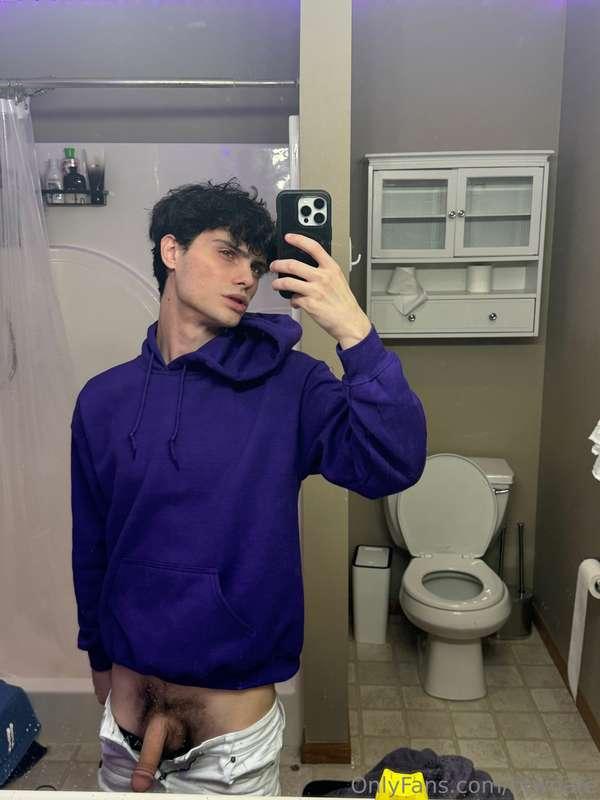 Isn’t this the sexiest white boy cock you’ve ever layed your..
