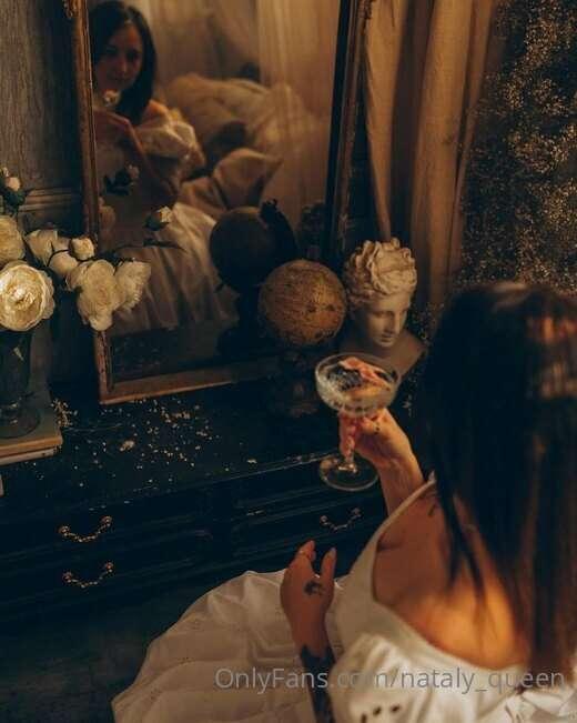 I love elegance and aesthetics, which always add a special c..