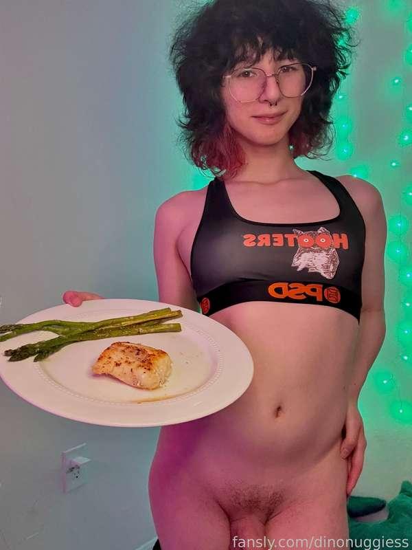 dinonuggiess image #4