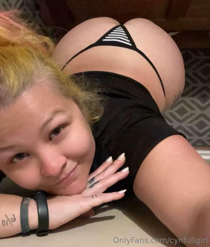 I’m ready for my birthday spankings 🖤 = 1 spank 😘 10 days ti..