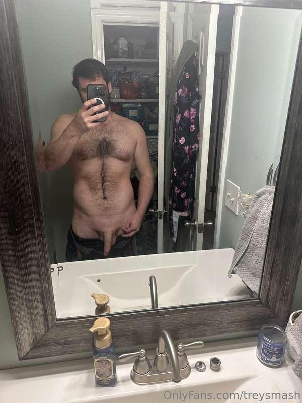 Sorry I’ve been gone so long! I got a new job and cut my hai..