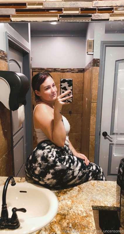 like my new pants?