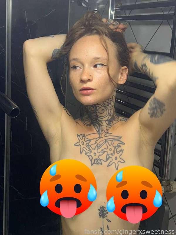 I'm actually taking a shower here, so since you're already here, can you rub my back? 😊 Or do you want to rub on something else? 😏


#fyp #bisexual #nude #blowjob #pussy #ass #sexy  #tits #anal #boygirl