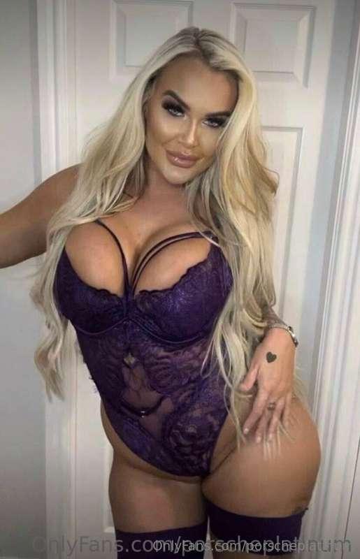 Dm me and let’s play 😈🍆