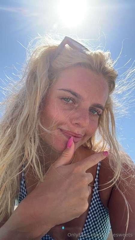 Kiss me like the desert misses rain 💋