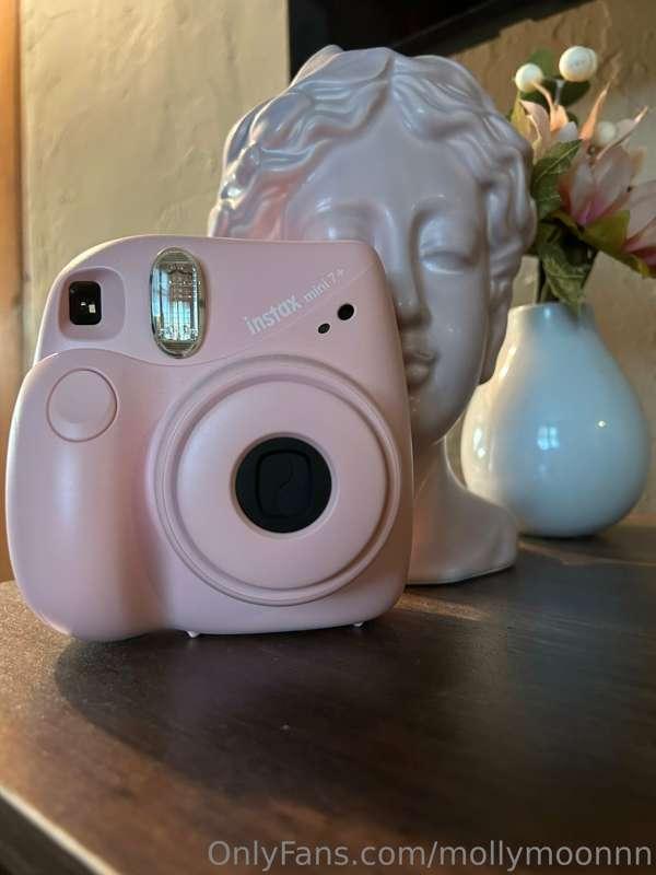 mollymoonnn image #2