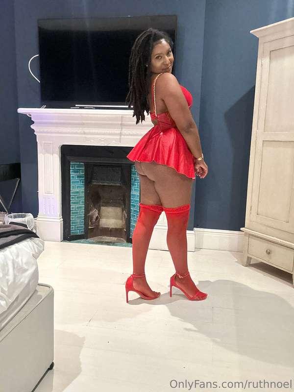 **Buy me dinner tonight daddy, and make it fancy.**
**Tip th..