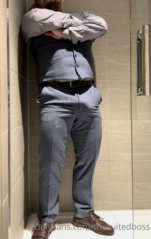 thesuitedboss image #0