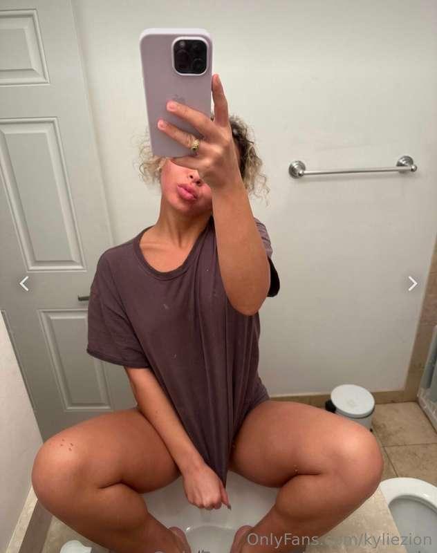 Good morning 😇 did you dream about me?