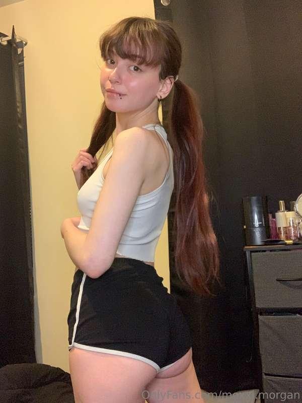Tiny gym shorts + tiny white tank top combo is one of my fav..