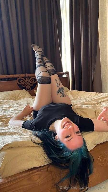 @jenny_kiss she does everything you can think of to make tha..