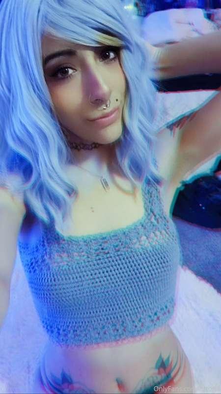 Goodnight sexy people (; gonna finger myself to sleep. Who w..