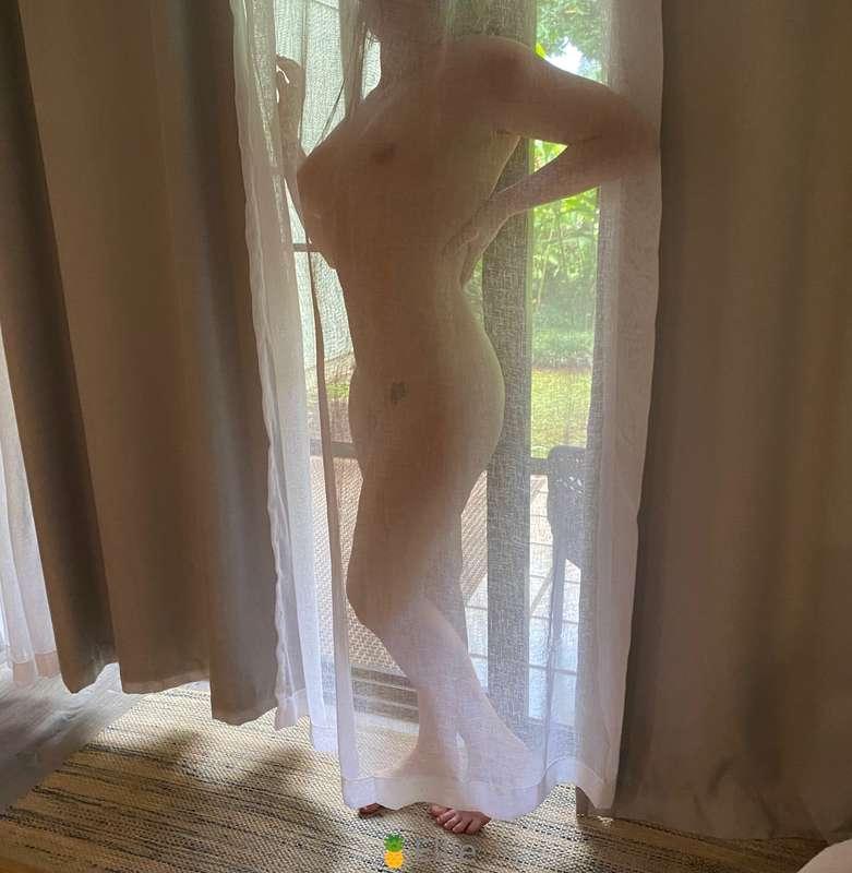 … yes, I try to be sexy in some posts. 