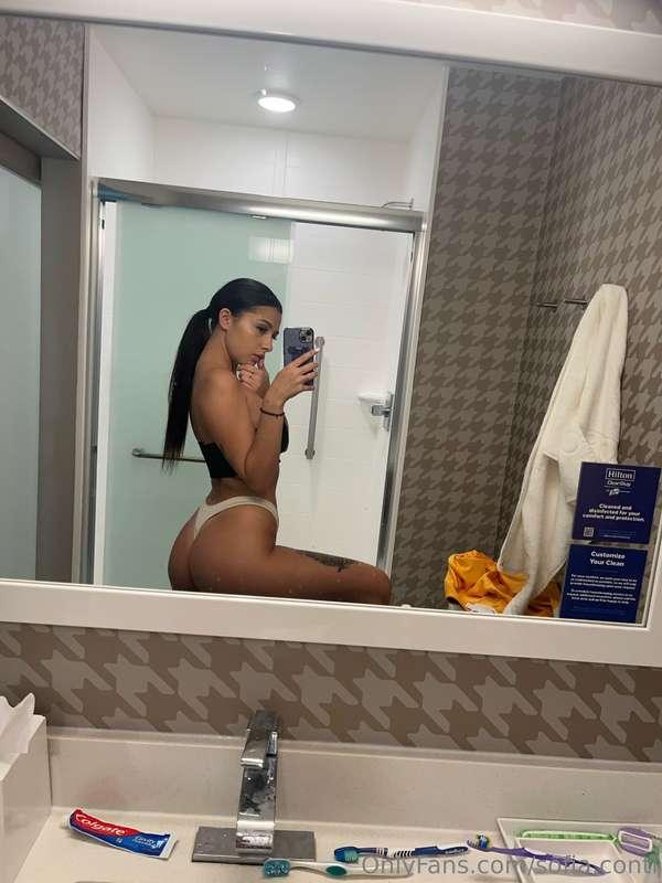 😏