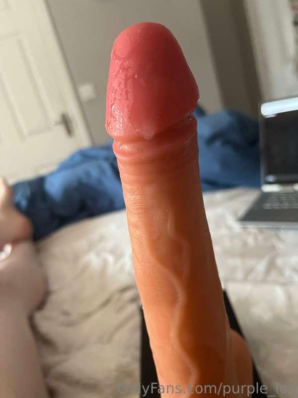 Wow... I just used my new thrusting dildo, I came so hard!!!..
