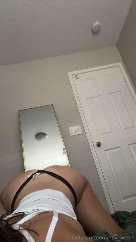  Let’s sext together baby till you cum I’m horny and want to..