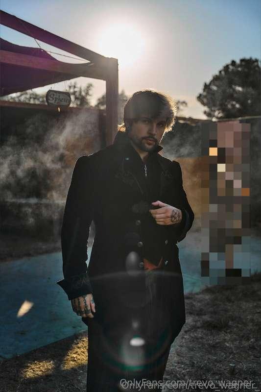 I think my hands would look better as your necklace 🫡