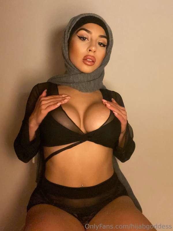 hijabgoddess image #2