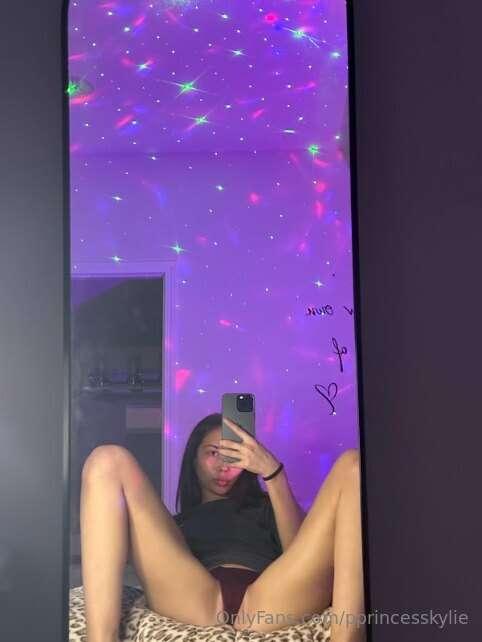 Just a taste… DM me for the rest📩💋