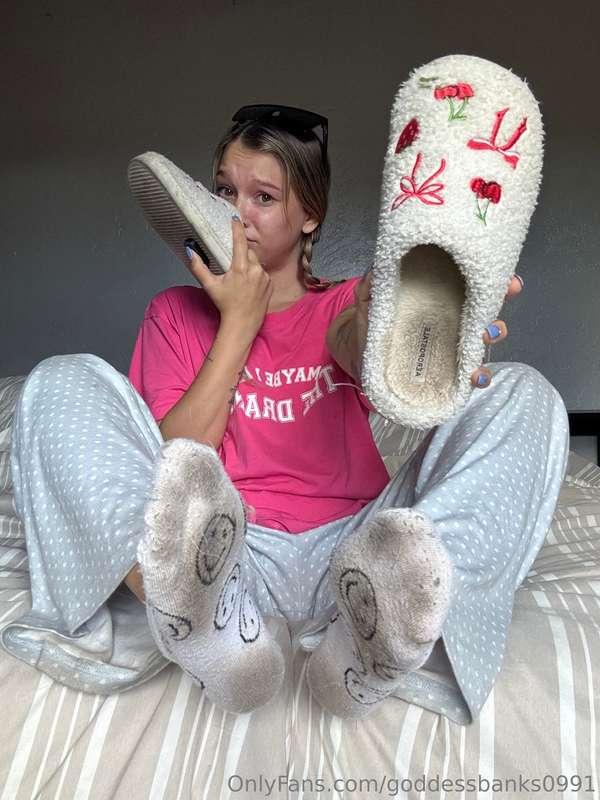 Had stinky feet today so I wanted to share them with you 🥴😮‍..