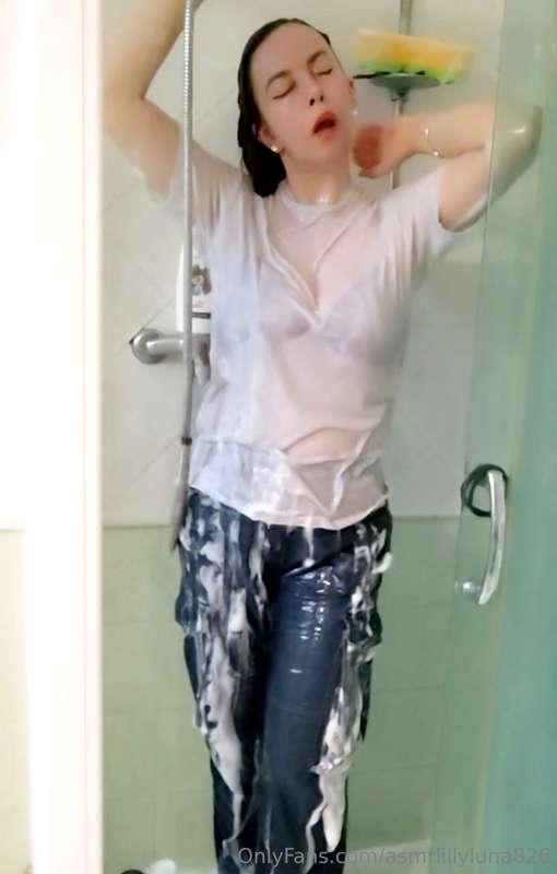 Thank you for this video😘😘For this video or custom videos DM..