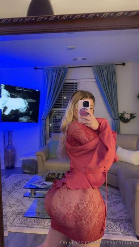 lindsaycapuano image #0