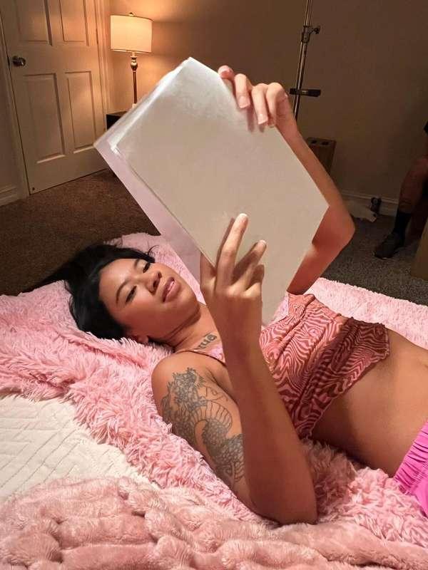 I am sorry babes im going to have to postpone my live show t..
