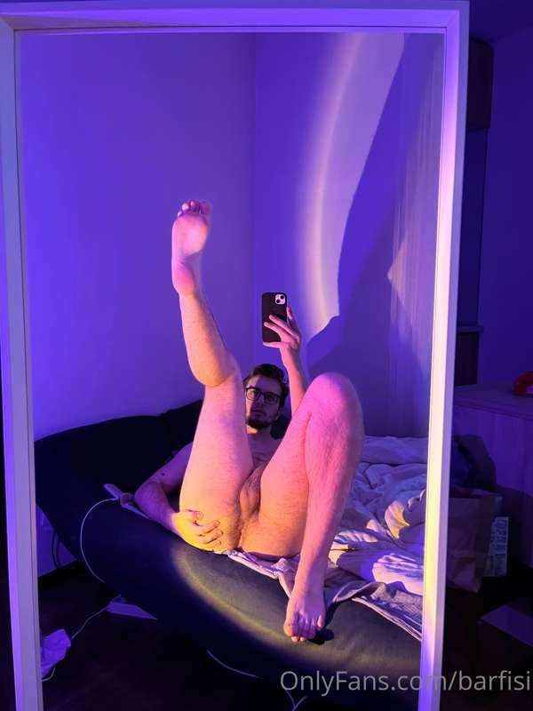 👾
