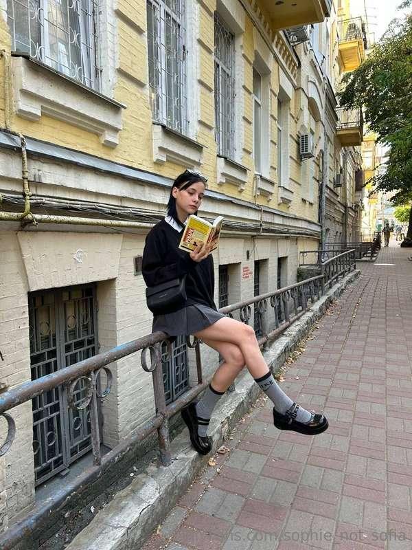 Which book are you reading now?📚