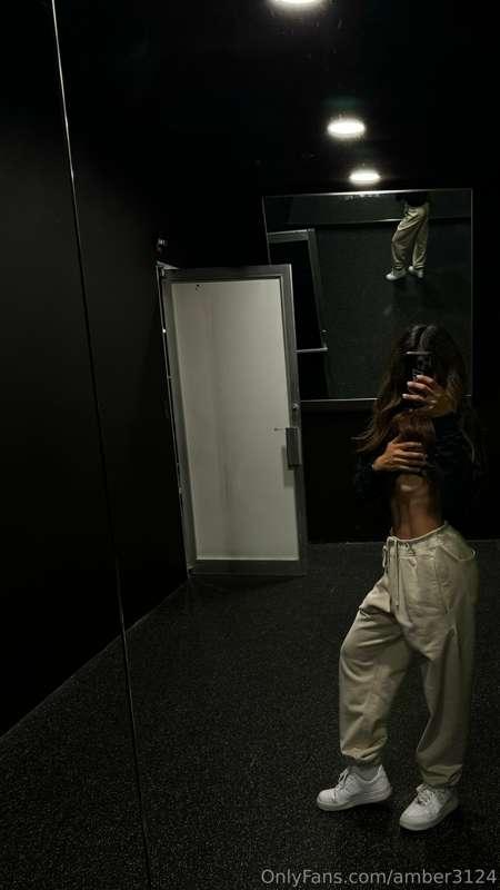 AHHHH ok ok let's just say i wanna make tonight like the abs..