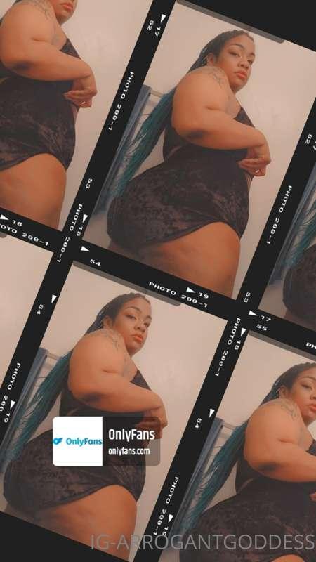 https://onlyfans.com/arrogantgoddess
Subscribe for half off ..