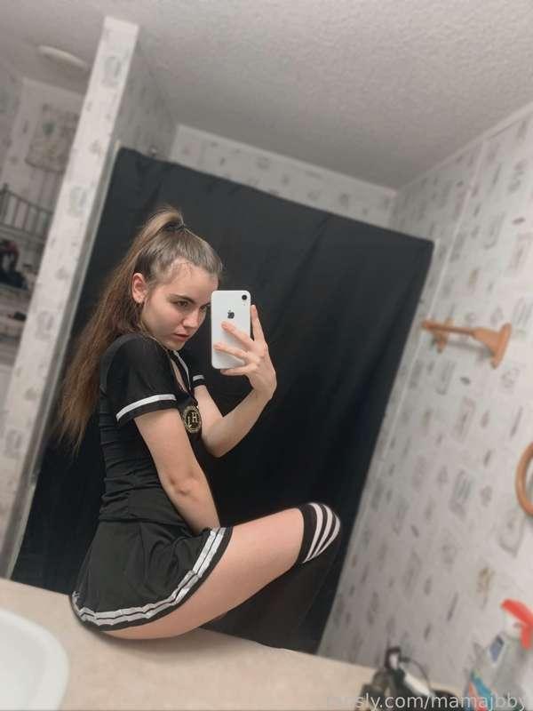 ryliefoxx image #0
