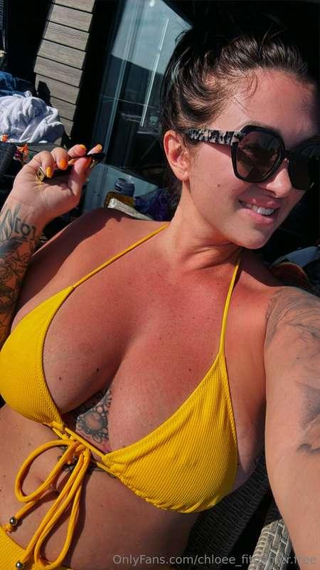 Un peu de soleil! Profitez-bien de votre été les humains!! P..