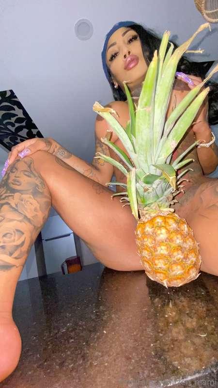 DM me for a Closer Look 👀 at my Juicy fruit 💦🍍