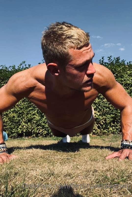 Wanna workout with me? 🥵🥵