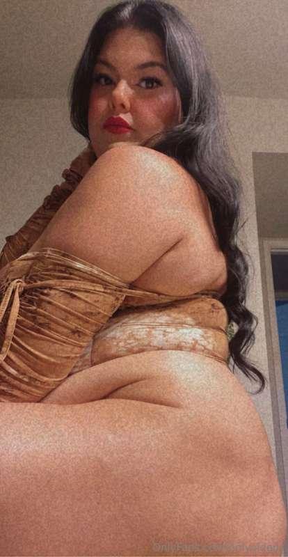 Check Out @melissalatinbbw 👀 (10 Hot Photos Here) 💋 I’m Meli..