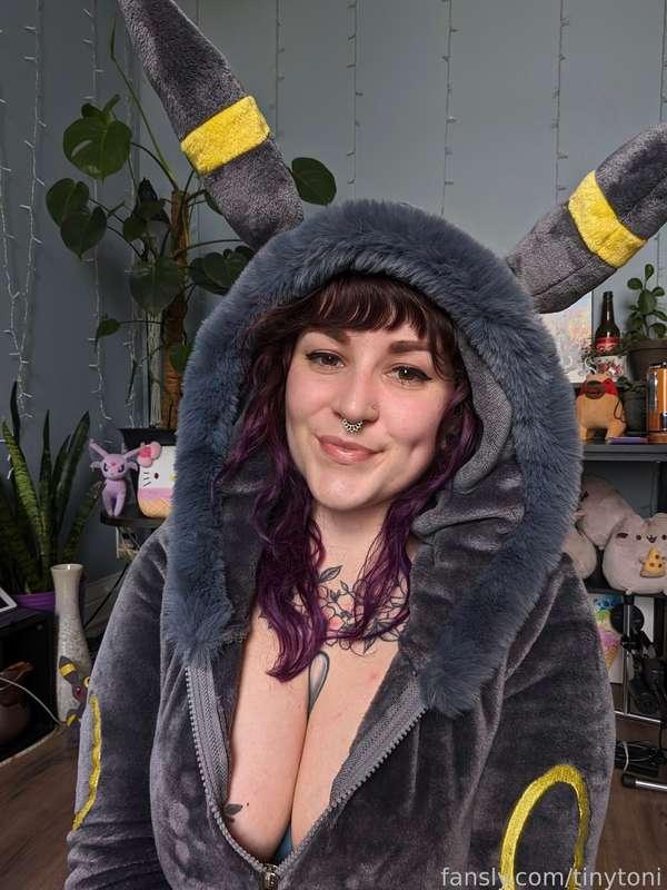 tinytoni image #3
