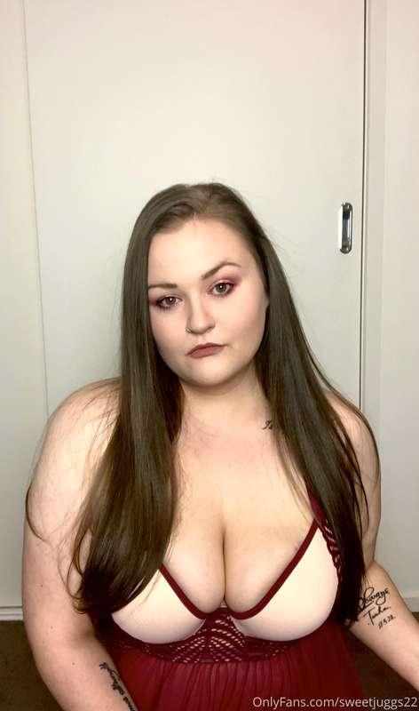 Just a taste of what’s to cum 🍒