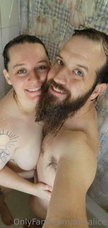 Happy Titty Tuesday! Posting a hot shower BJ video/facial to..