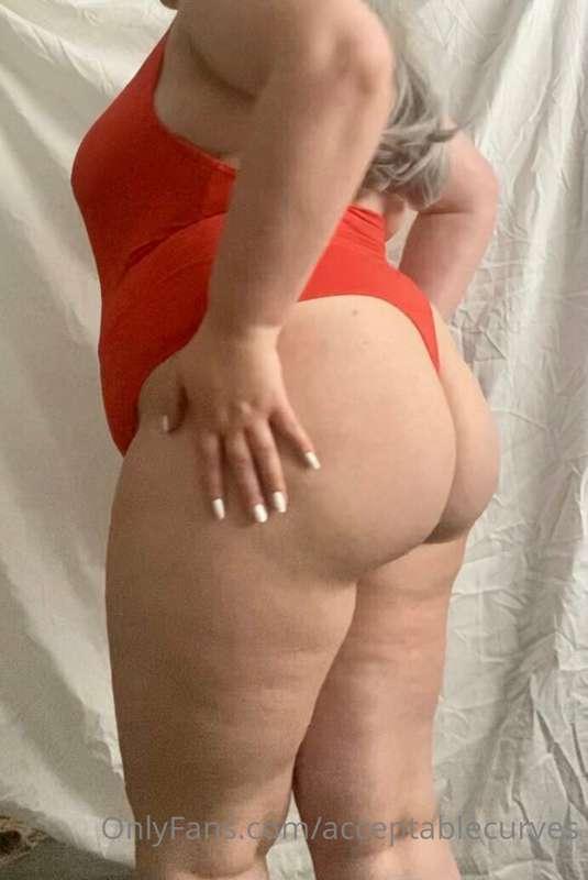 I’ve been a bad slutty whore, come slap my ass