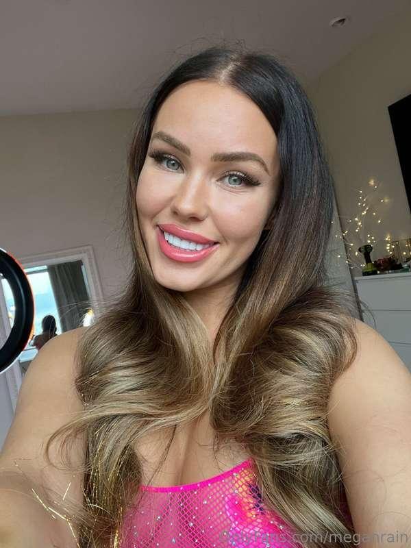😘