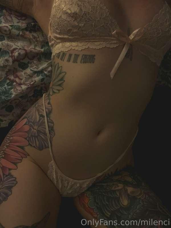 Titty Tuesday! ( . ) ( . ) - TIP IF YOU LIKE TITTIES!