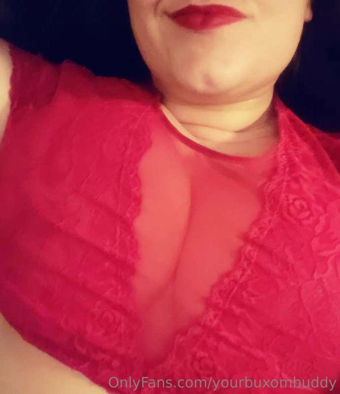 yourbuxombuddy image #3