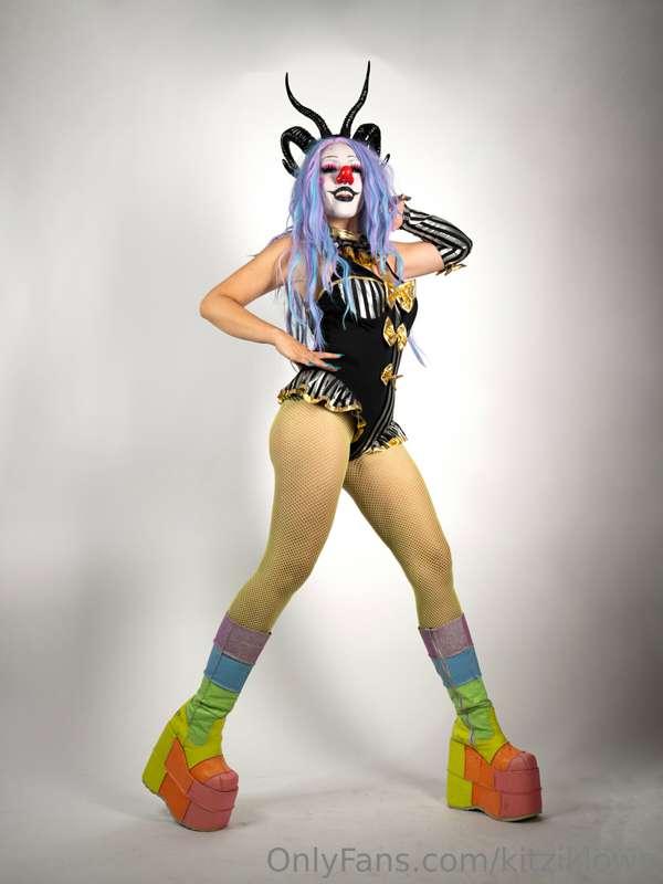 kitziklown image #0