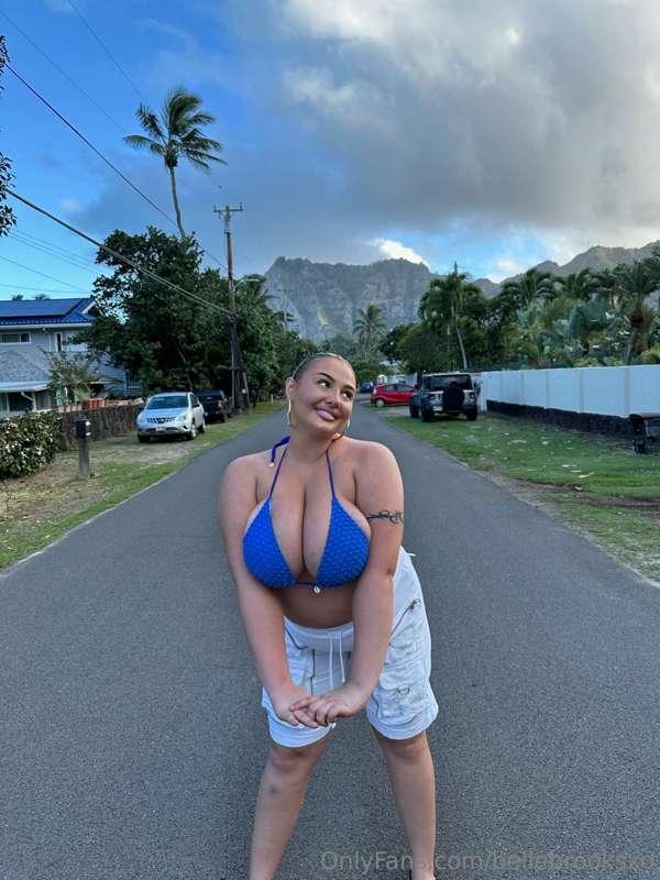 Let’s go explore magical places? 💙