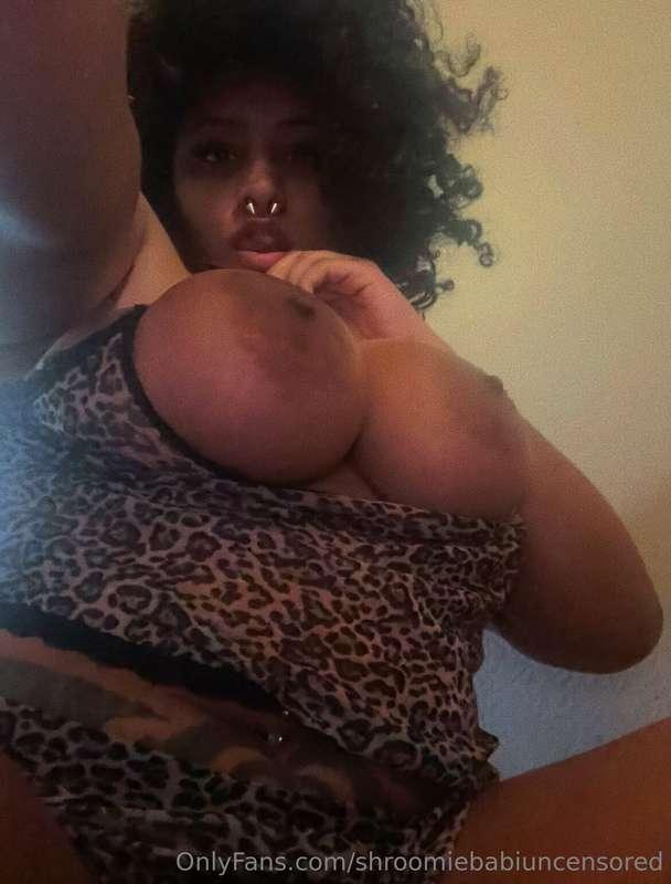 imma post back shots 🤭
