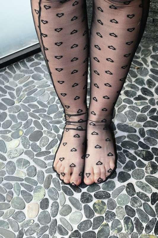 Give a 💗 to my feet?